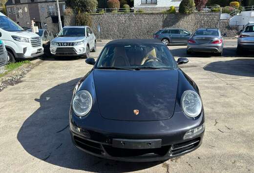 Porsche 911 Carrera 4 Cabriolet 3.6i Tiptronic S