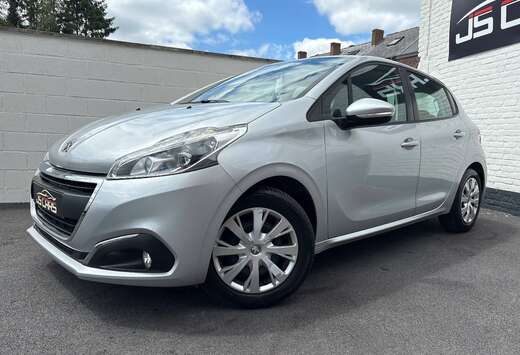 Peugeot 1.2i*1er PROPRIETAIRE*GPS*PDC*LED*AIRCO*BLUET ...