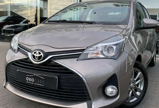 Toyota 1.33i Essence / GPS / Caméra / Airco / Cruise