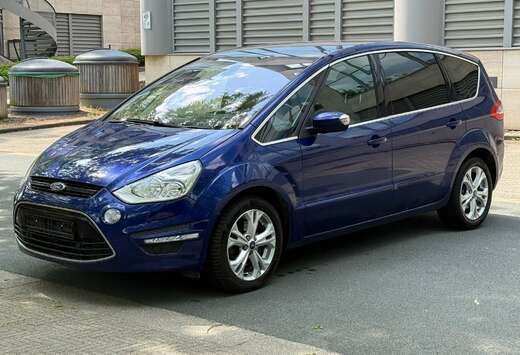 Ford S-Max 2.0 Turbo ECOboost Titanium Powershift