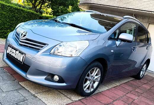 Toyota Verso 2.0 D-4D Executive III 5pl. DPF
