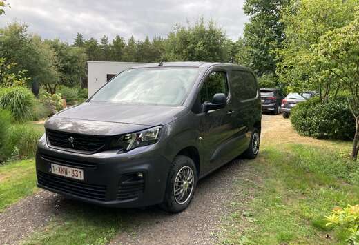 Peugeot Partner 1.2 PureTech L1 Light Pro S/S(EU6.2)