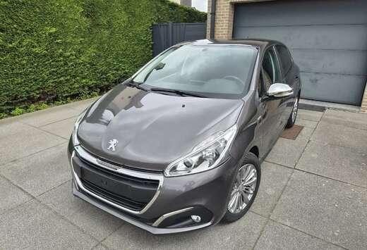 Peugeot 1.2i Style / GPS / CRUISE / CARPLAY / * TOP D ...