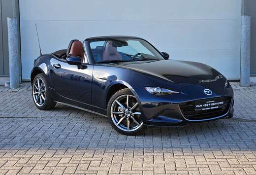 Mazda MX-5 2.0i Skyactiv-G Kazari