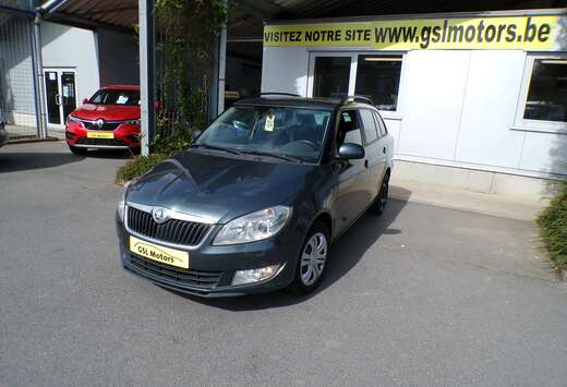 Skoda break 1.6TDi 90 gris métal  03/2014 Airco Radi ...