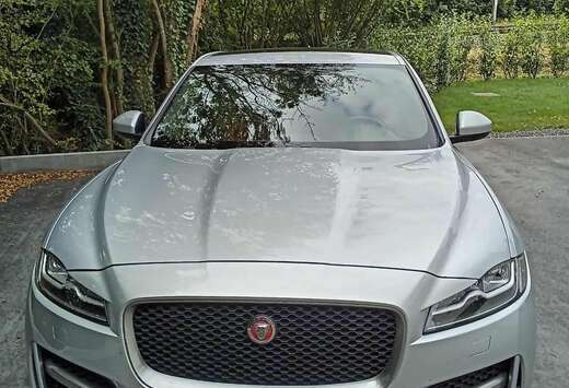 Jaguar F-Pace 2.0 D R-Sport