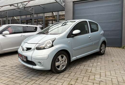 Toyota GARANTIE 12 MOIS