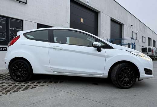 Ford 1.0i Trend