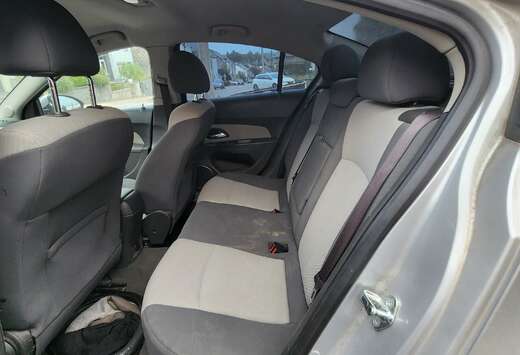 Chevrolet Cruze 2.0 TDCi LS