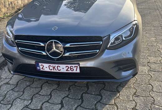 Mercedes-Benz d Coupe 4Matic 9G-TRONIC Edition 1