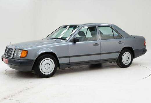 Mercedes-Benz E \'88 CH98802