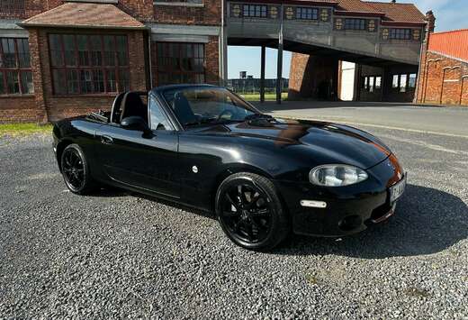 Mazda 1.8i 16v Sport