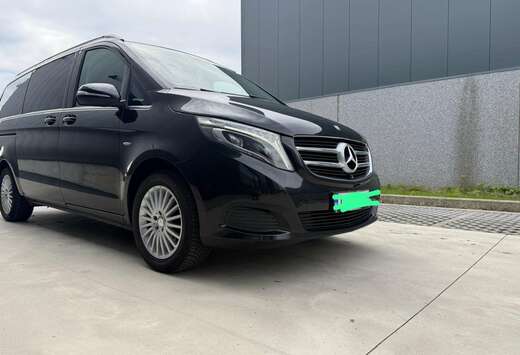 Mercedes-Benz d kompakt 4Matic 7G-TRONIC Avantgarde