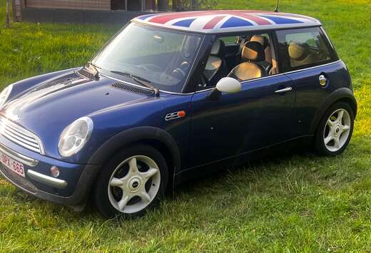 MINI Mini 1.6i 16v Cooper