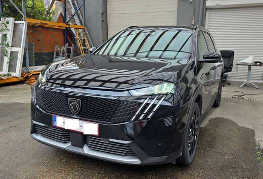 Peugeot PEUGEOT New 5008 Allure Hybrid 145 e-DCS6 EUR ...