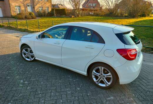 Mercedes-Benz A 180 Automaat - 122 pk 7G-DCT