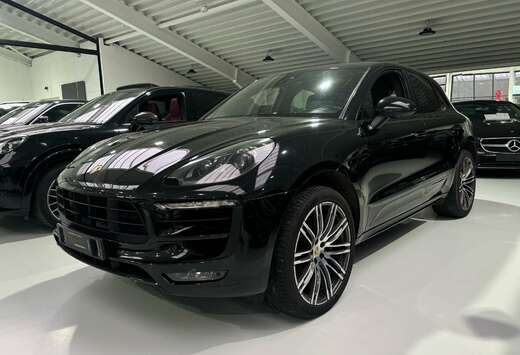 Porsche Turbo 3.6 V6 Bi-Turbo PDK KLEIN WATERLEK RIJD ...