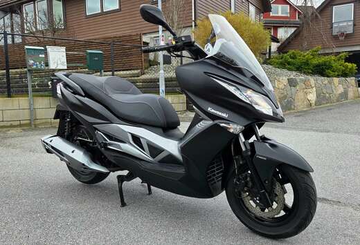 Kawasaki J125
