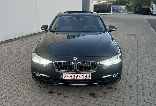 BMW 330e iPerformance Luxury Line