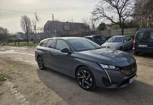 Peugeot SW 1.2 PureTech Allure S