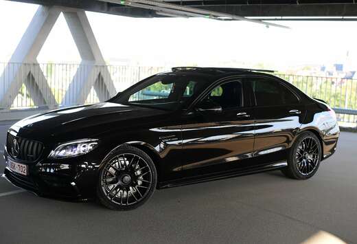 Mercedes-Benz AMG C 63 AMG Speedshift MCT 9G