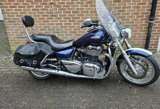 Triumph Thunderbird