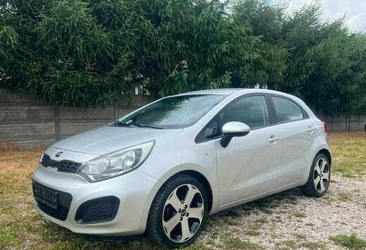 Kia 1.3i LS