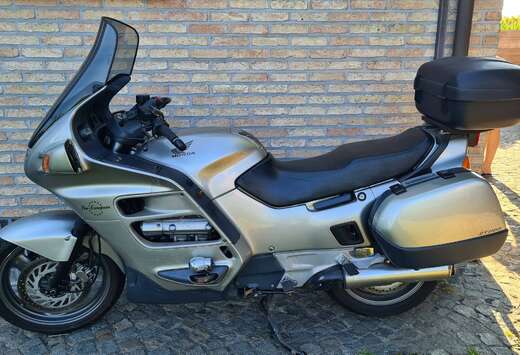 Honda 1100cc