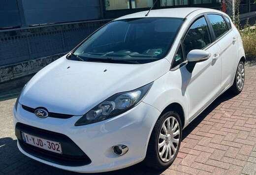 Ford Fiesta 1.25i Champions Edition
