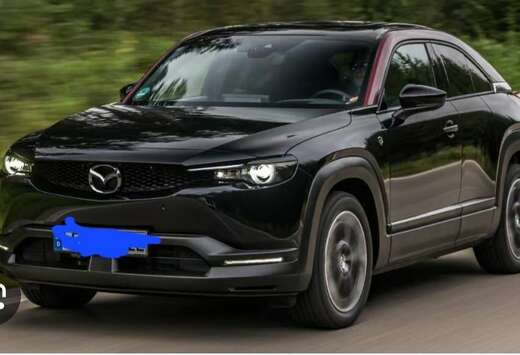 Mazda 17.8 kWh e-SKYACTIV R-EV Edition R (125kW)