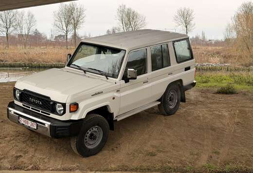 Toyota 4.0i V6 24v VIP