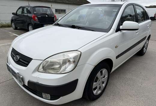 Kia Rio 1.6i EX automatique