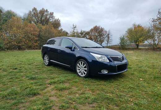 Toyota Avensis 2.0i Premium Multidrive S