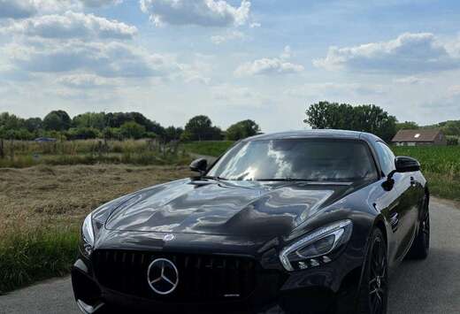 Mercedes-Benz 4.0 V8 BiTurbo