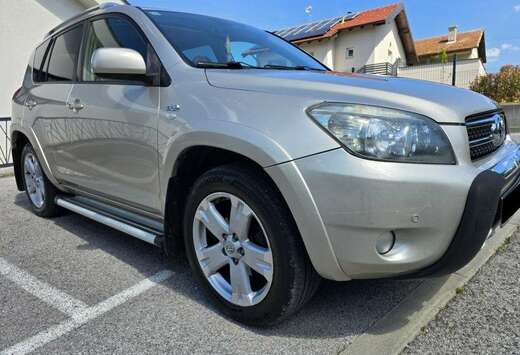 Toyota 2.0i VVT-i 16v VIP