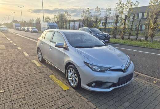 Toyota Auris 1.3 - Cruise Controle - P. Camera + Gara ...