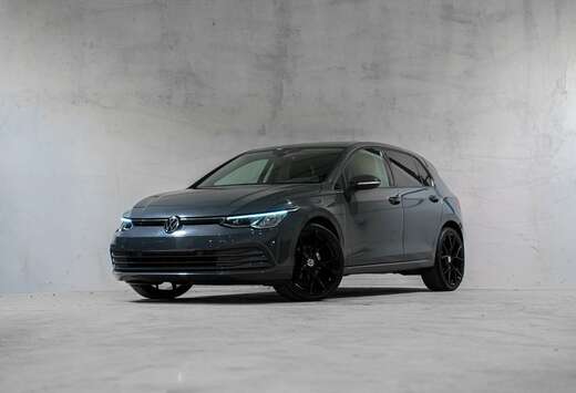 Volkswagen AUTO  19\' R LINE  BLACK PACK  CARPLAY  TV ...