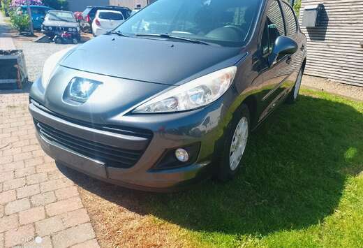 Peugeot 207+ 1.4e 75ch