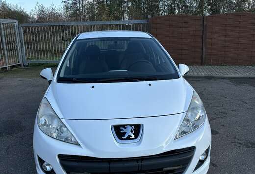 Peugeot 1.6i 16v Premium Pack