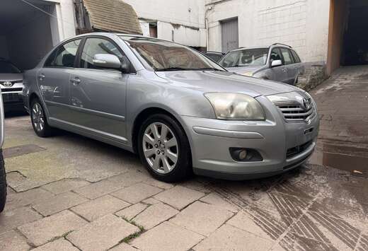 Toyota 2.0 VVT-i Sol Export only