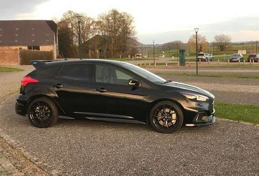 Ford Focus+RS+2.3+EcoBoost+4x4