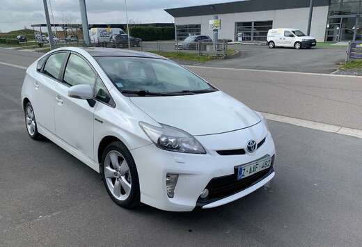 Toyota Prius PHEV 1.8i VVT-i Active Lounge