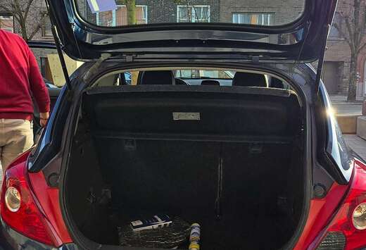 Opel Corsa 1.4i Cosmo
