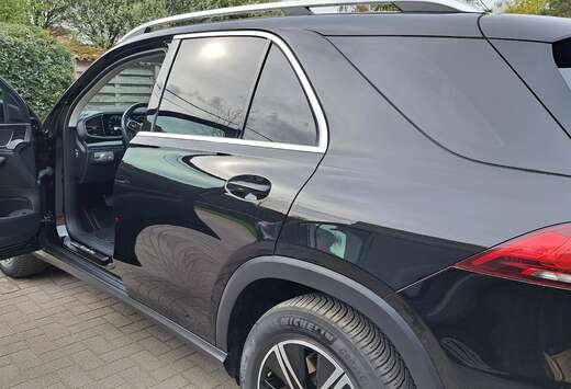 Mercedes-Benz GLE 300 d 4 MATIC