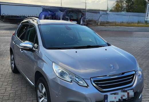 Peugeot 1.2i PureTech Allure S&S ETG