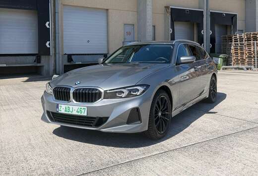 BMW 318i Touring