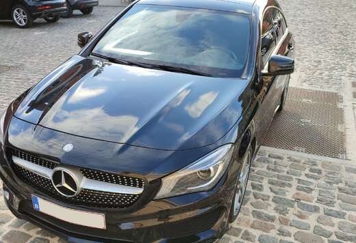 Mercedes-Benz CLA Shooting Brake 180 AMG Line