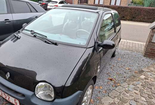 Renault Twingo 1.2i 16v Initiale