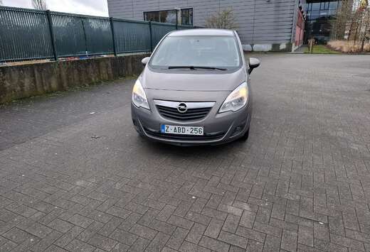 Opel 1.4 Turbo Cosmo