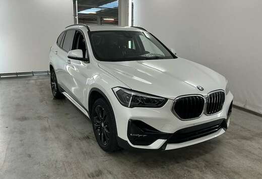BMW X1*LOOK M TECHNIK*XENON*CARPPLAY*2L